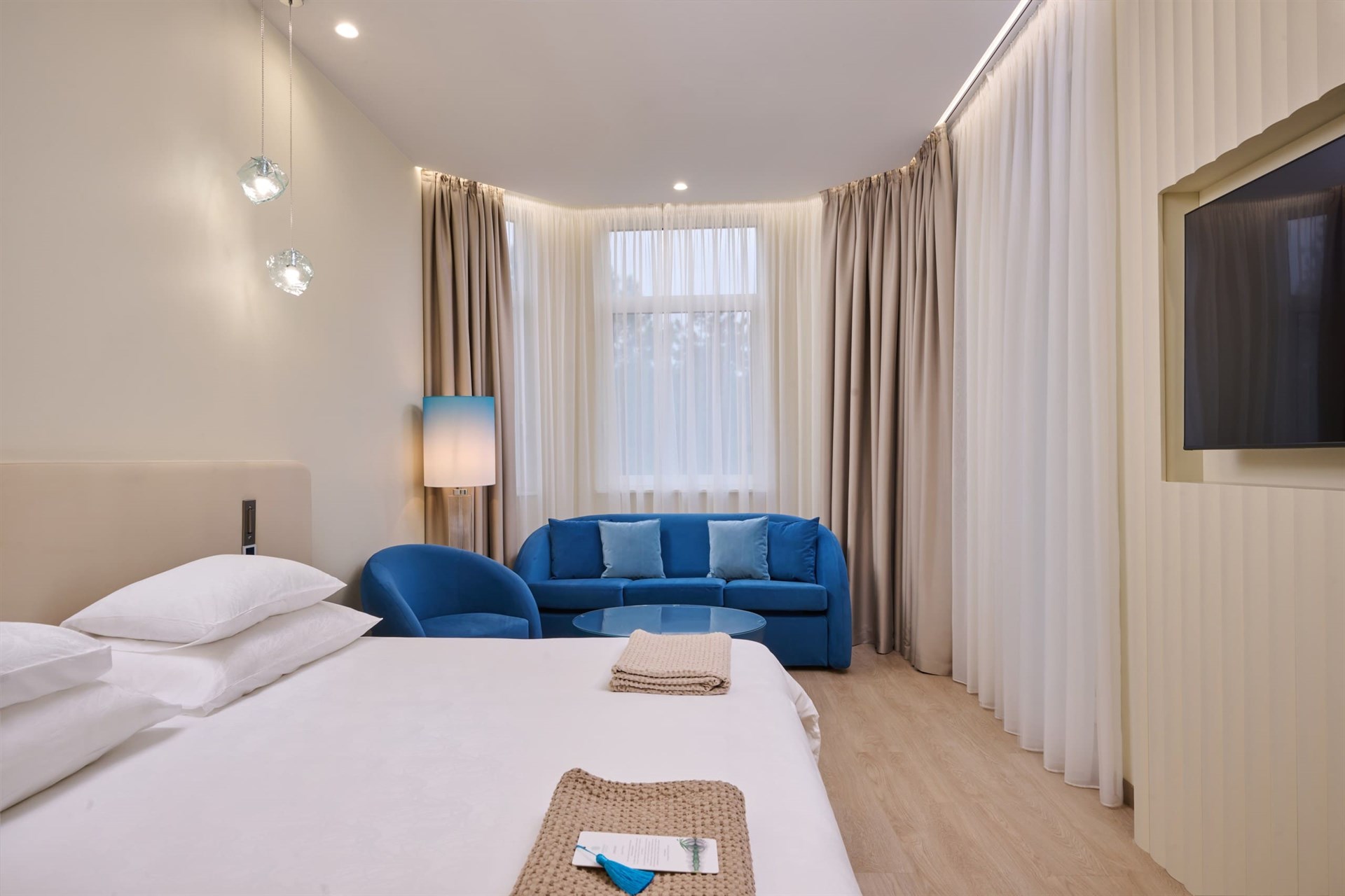 Джуниор сюит с террасой