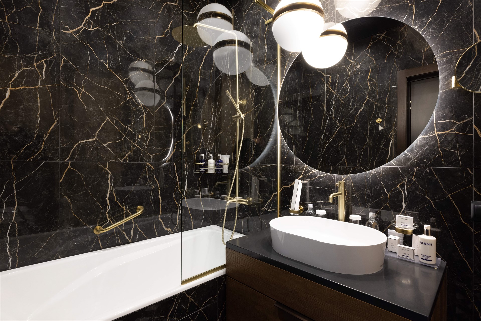 Джуниор сюит с террасой